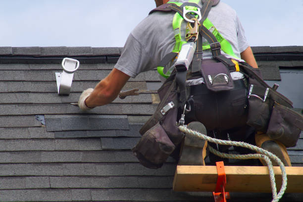 Best Storm Damage Roof Repair  in Tunica, MS